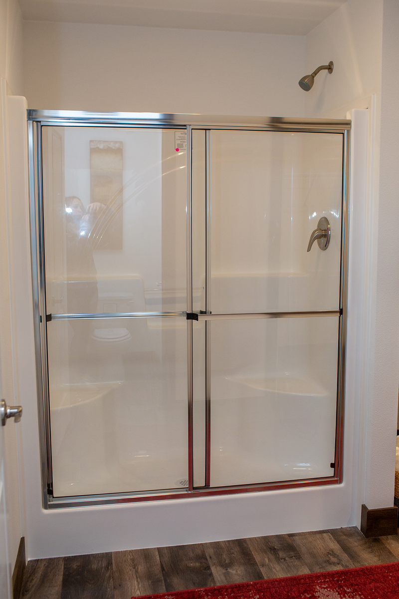 60” Fiberglass Shower 