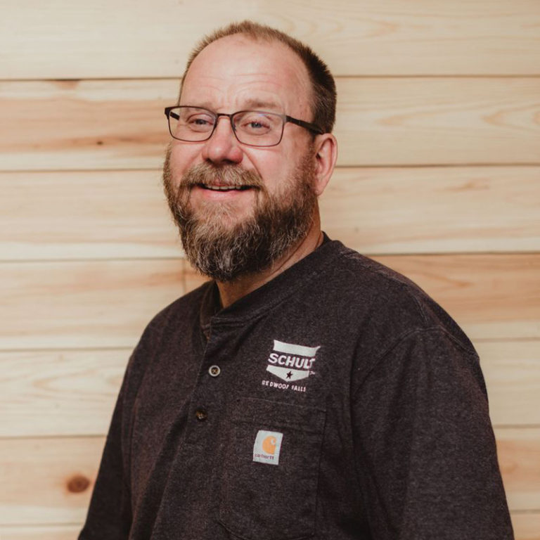 Service Team Clayton Redwood Falls